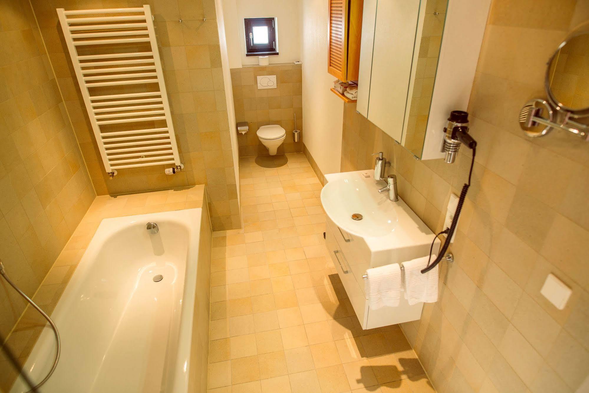 Lindenhof Hotel Tepe ダンメ エクステリア 写真